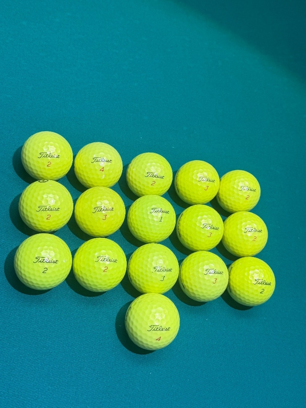 16 Yellow Titleist prov1 & prov1x - Hand Cleaned - Mint Condition
